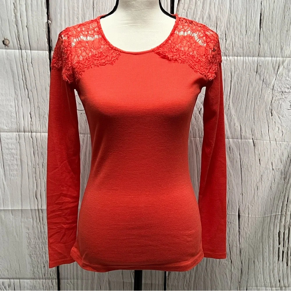 Color Story Orange Lace Shoulder Long Sleeve Waffle Knit Shirt - size Medium
